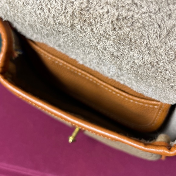 Dooney & Bourke Vtg Calvary Palomino All Weather Leather Mini Crossbody Belt Bag - Picture 11 of 14